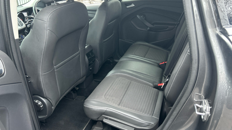 Ford Kuga 1.5 TDCi Titanium Edition 5dr 2WD Diesel Estate